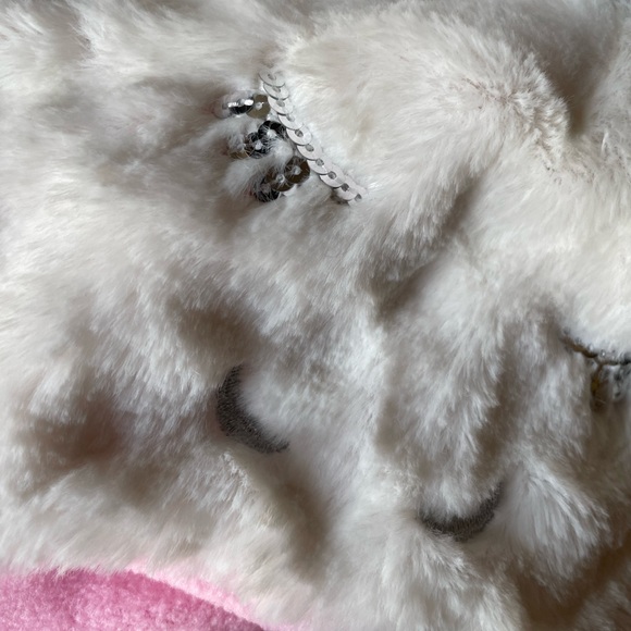 NWT Matching Unicorn Girls Furry Hat & Mittens - Picture 2 of 2